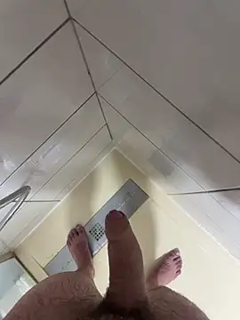 jesuislabb01 online show from November 2025 06:52:02 PM