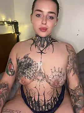 lucycoxxoxo online show from July 2026 01:58:33 AM