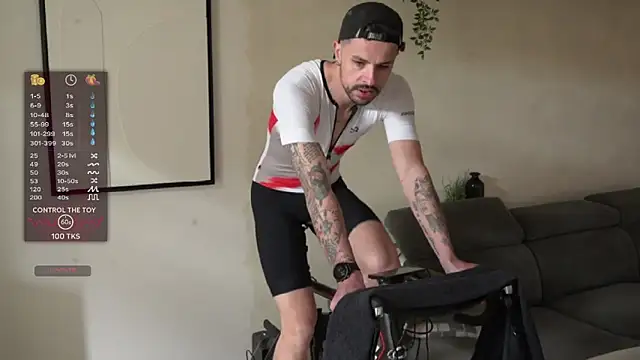 monsieurguitsxxx online show from April 2026 11:58:01 AM