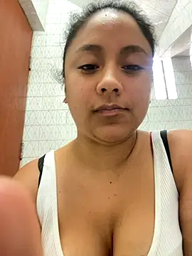 Techi0525 online show from October 2025 07:25:02 PM