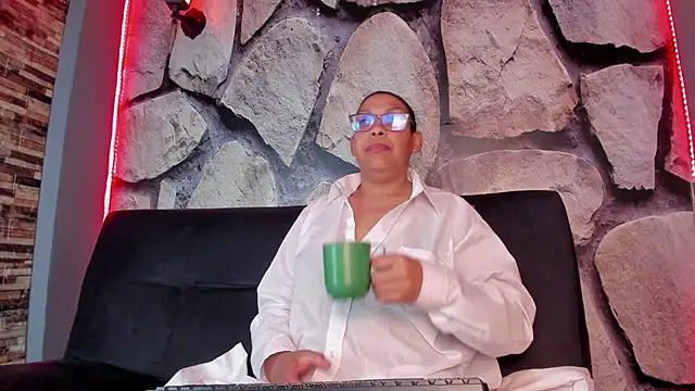 Zamariah online show from November 2025 03:06:01 AM