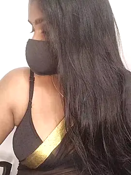 Snapshot of tamil_poongani chatting on October 2025 05:46:02 PM tamil poongani online show from October 2025 05:46:02 PM