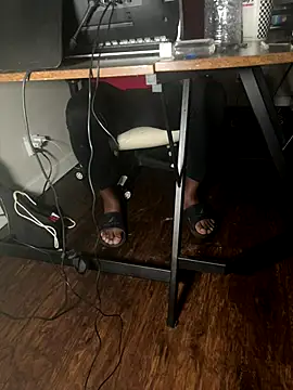 Snapshot of yourNBAfantasy chatting on December 2025 11:26:02 AM yourNBAfantasy online show from December 2025 11:26:02 AM