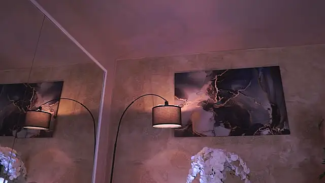 Snapshot of TiffanyBlaize chatting on January 2026 07:06:01 PM TiffanyBlaize online show from January 2026 07:06:01 PM