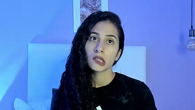 fernanda317 online show from July 2026 04:02:01 PM