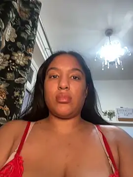 CocoRaexx online show from November 2025 04:22:01 PM