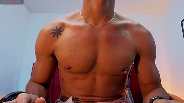 DaamonSlader  online show from October 2025 08:22:02 PM