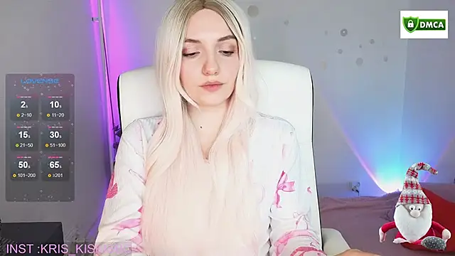 Snapshot of cute_cake chatting on January 2026 05:29:02 PM cute cake online show from January 2026 05:29:02 PM