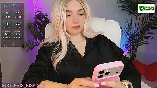 Snapshot of cute_cake chatting on February 2026 03:27:02 PM cute cake online show from February 2026 03:27:02 PM