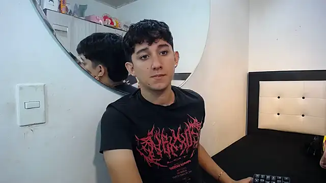 Snapshot of Dravith_Valery chatting on February 2026 11:53:02 AM Dravith Valery online show from February 2026 11:53:02 AM