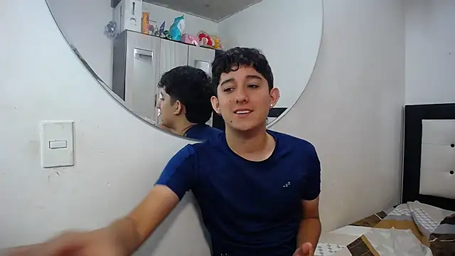 Snapshot of Dravith_Valery chatting on February 2026 07:23:01 AM Dravith Valery online show from February 2026 07:23:01 AM