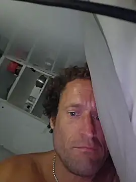 Snapshot of shainnfk chatting on November 2025 12:32:02 AM shainnfk online show from November 2025 12:32:02 AM