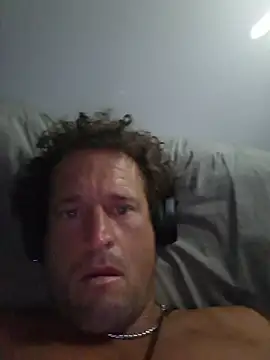 Snapshot of shainnfk chatting on November 2025 04:33:02 AM shainnfk online show from November 2025 04:33:02 AM