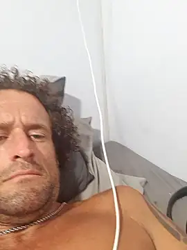 Snapshot of shainnfk chatting on January 2026 11:26:02 AM shainnfk online show from January 2026 11:26:02 AM