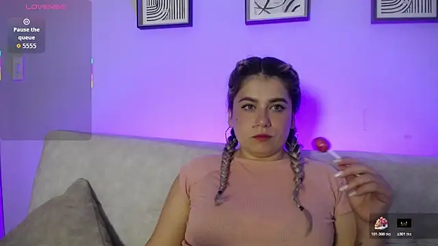 Sweet Bella Valery online show from November 2025 11:15:01 PM