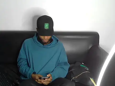 AXionX online show from December 2025 08:56:02 AM