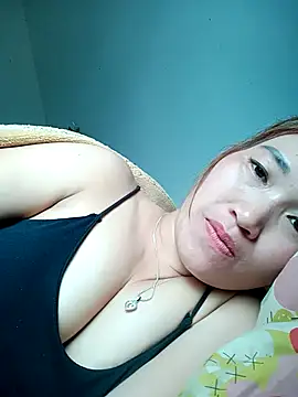 Snapshot of Myzak- chatting on November 2025 05:28:02 AM Myzak- online show from November 2025 05:28:02 AM