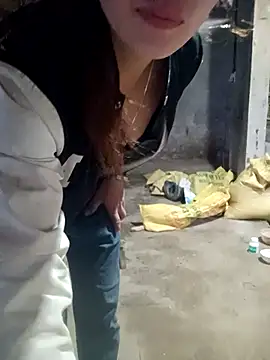 Snapshot of Myzak- chatting on December 2025 11:45:01 PM Myzak- online show from December 2025 11:45:01 PM