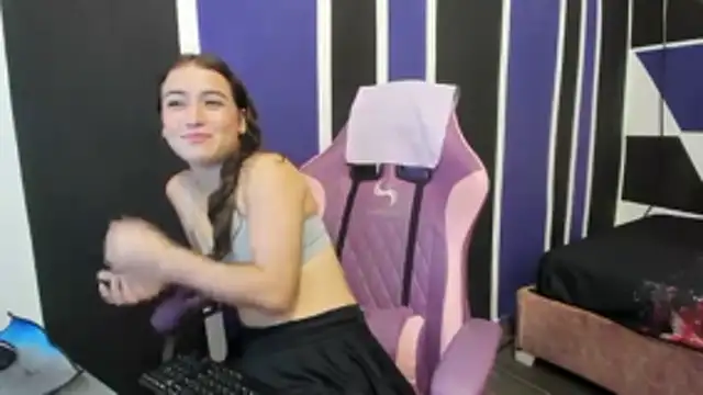 scarleth18 online show from December 2025 07:20:01 PM