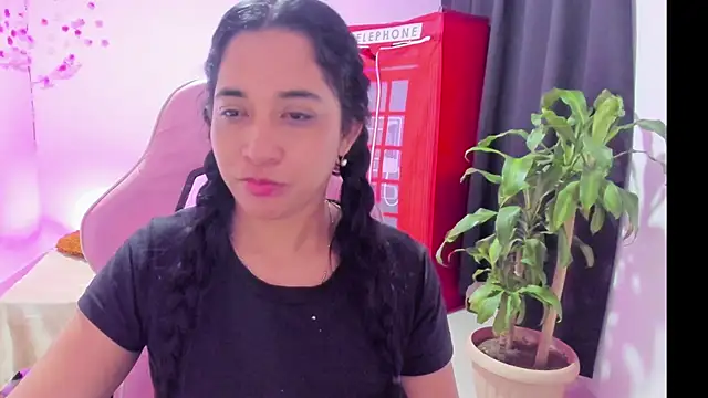 Kruela online show from December 2025 03:26:02 AM