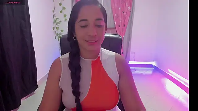 Kruela online show from April 2026 11:03:02 PM