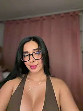 Snapshot of MiaSofia__ chatting on May 2026 05:16:02 AM MiaSofia online show from May 2026 05:16:02 AM