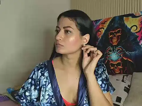 Snapshot of MarScarlett chatting on October 2025 11:12:02 AM MarScarlett online show from October 2025 11:12:02 AM