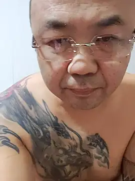 caige8888 online show from November 2025 01:44:02 PM