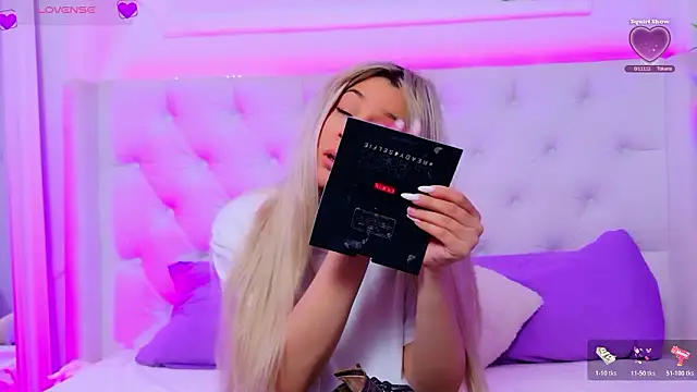 AriannaSins online show from March 2026 02:21:02 PM