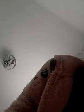 SandyCassie online show from March 2026 07:35:01 AM