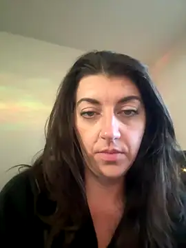 Bambieyez4 online show from October 2025 12:33:02 AM