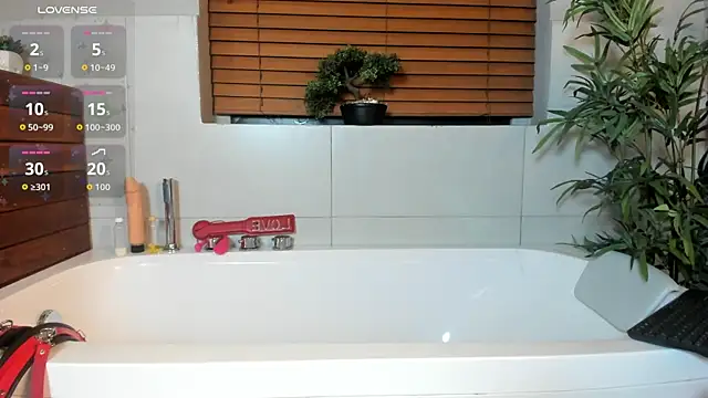 Tiam muller online show from November 2025 03:51:02 AM