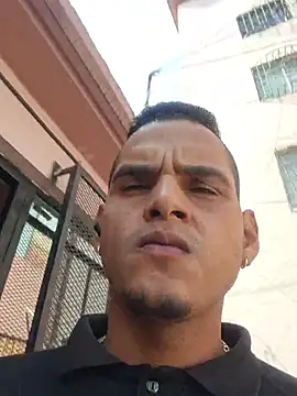 Daiberrubio online show from December 2025 05:40:02 PM