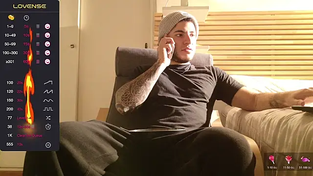 Snapshot of KevinWolf777 chatting on November 2025 11:14:02 PM KevinWolf777 online show from November 2025 11:14:02 PM