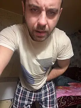 AndyLynn online show from November 2025 03:51:02 AM