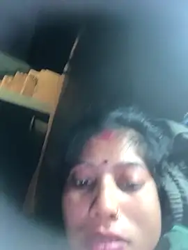 Snapshot of Ragni_bhargav chatting on April 2026 06:31:02 PM Ragni bhargav online show from April 2026 06:31:02 PM