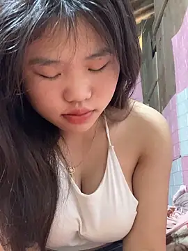 Snapshot of bumbaba chatting on December 2025 06:44:01 AM bumbaba online show from December 2025 06:44:01 AM