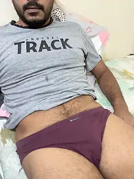 Snapshot of Handsome8677 chatting on October 2025 07:12:01 AM Handsome8677 online show from October 2025 07:12:01 AM