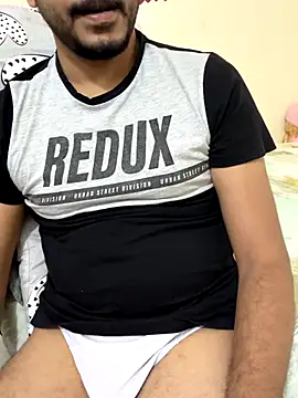 Snapshot of Handsome8677 chatting on October 2025 07:54:02 AM Handsome8677 online show from October 2025 07:54:02 AM