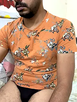 Snapshot of Handsome8677 chatting on November 2025 07:55:02 AM Handsome8677 online show from November 2025 07:55:02 AM