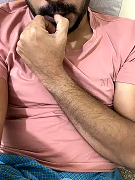 Snapshot of Handsome8677 chatting on November 2025 09:03:02 PM Handsome8677 online show from November 2025 09:03:02 PM