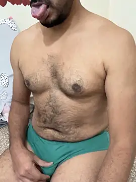 Snapshot of Handsome8677 chatting on November 2025 09:08:02 AM Handsome8677 online show from November 2025 09:08:02 AM