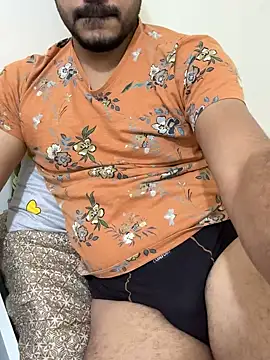 Snapshot of Handsome8677 chatting on November 2025 09:48:02 AM Handsome8677 online show from November 2025 09:48:02 AM