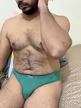 Snapshot of Handsome8677 chatting on November 2025 10:15:01 AM Handsome8677 online show from November 2025 10:15:01 AM