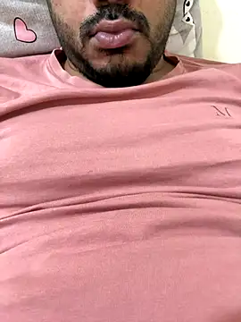 Snapshot of Handsome8677 chatting on December 2025 01:34:01 AM Handsome8677 online show from December 2025 01:34:01 AM