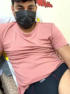 Snapshot of Handsome8677 chatting on January 2026 07:32:02 AM Handsome8677 online show from January 2026 07:32:02 AM