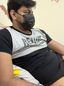 Snapshot of Handsome8677 chatting on January 2026 07:12:02 AM Handsome8677 online show from January 2026 07:12:02 AM