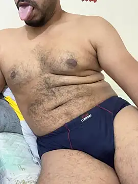 Snapshot of Handsome8677 chatting on February 2026 08:35:01 AM Handsome8677 online show from February 2026 08:35:01 AM