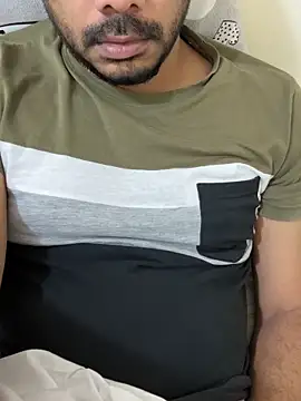 Snapshot of Handsome8677 chatting on February 2026 08:25:02 PM Handsome8677 online show from February 2026 08:25:02 PM