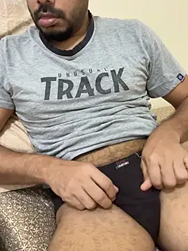 Snapshot of Handsome8677 chatting on February 2026 07:28:01 AM Handsome8677 online show from February 2026 07:28:01 AM